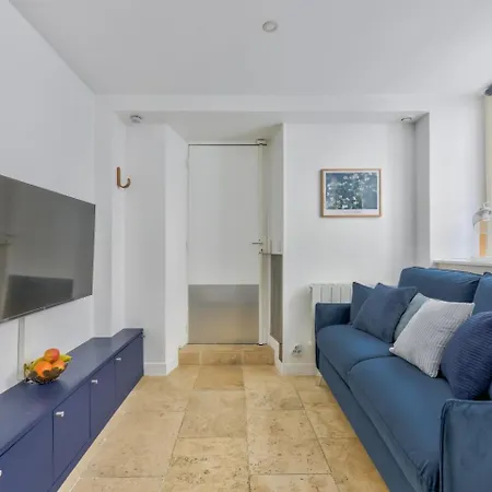 Atelier D'artiste A Saint Germain